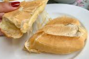 PÃO C/ QUEIJO QUENTE
